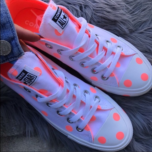 NWB 🥰 CONVERSE WOMENS ALLSTAR POLKADOT sz 6 WOMEN - Picture 3 of 8
